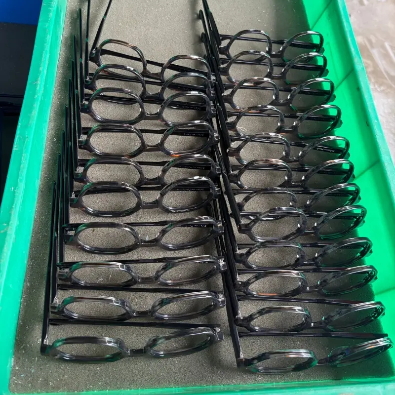 Polished acetate sunglasses frame showing high-gloss surface finish — quality OEM eyewear manufacturing result