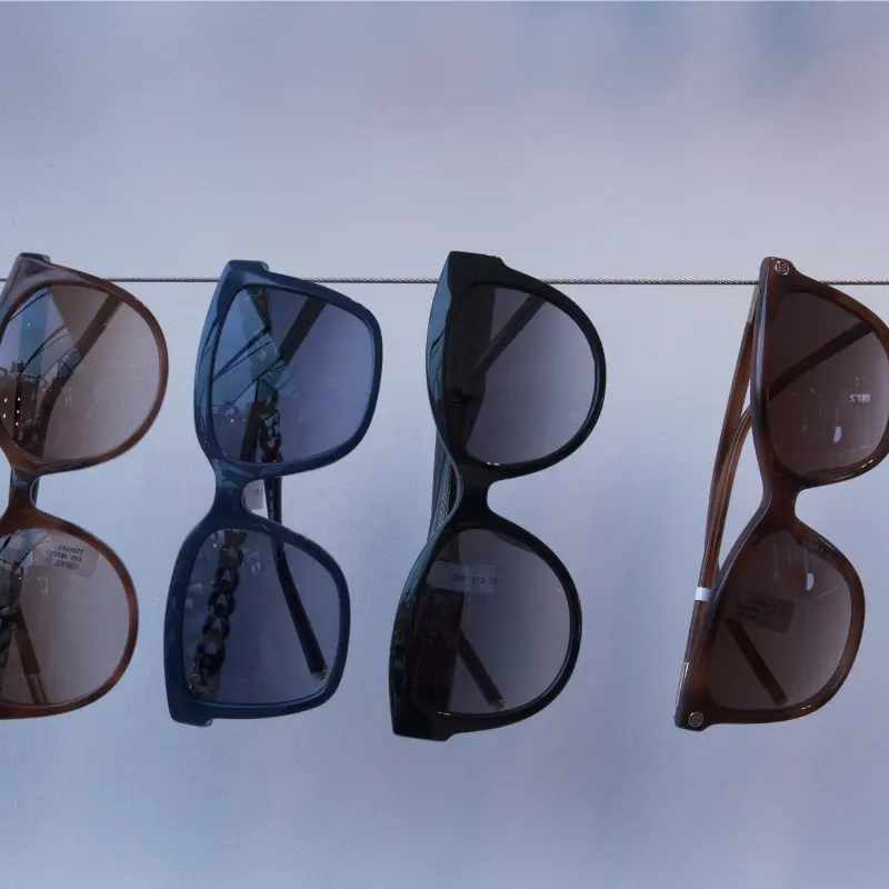 TR90 sunglasses in solid, transparent, and gradient colors — customization options for eyewear brands